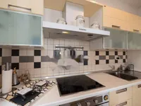 Недвижимость Трёхкомнатная квартира, Центр: 12