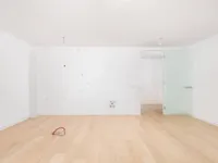 Недвижимость Трёхкомнатная квартира, Центр: 5