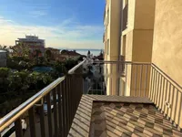 Недвижимость Трёхкомнатная квартира Центр: 17