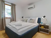 Недвижимость Трёхкомнатная квартира в центре: 6