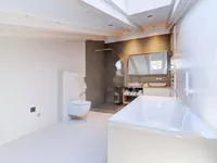 Недвижимость Трёхкомнатная квартира в центре: 13