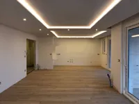 Недвижимость Четырехкомнатная квартира, Центр: 1