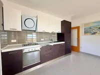 Недвижимость Трехкомнатная квартира в Ике: 3