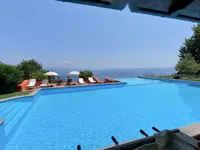 Недвижимость Семейный дом 573 м², Опатия: 8