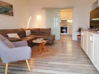 Недвижимость Двухкомнатная квартира Центр: 1