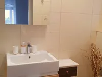 Недвижимость Двухкомнатная квартира Центр: 3