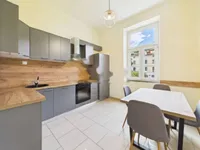 Недвижимость Двухкомнатная квартира в центре: 2