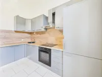 Недвижимость Двухкомнатная квартира в центре: 4