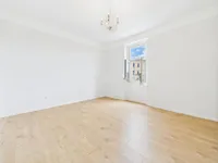 Недвижимость Двухкомнатная квартира в центре: 11