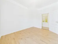 Недвижимость Двухкомнатная квартира в центре: 22