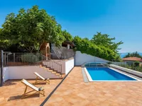 Недвижимость Семейный дом 200 м², Запад, Опатия: 11