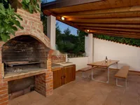 Недвижимость Семейный дом 200 м², Запад, Опатия: 39