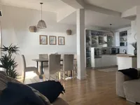 Недвижимость Четырехкомнатная квартира, Опатия: 2