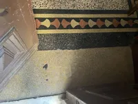 Недвижимость Трехкомнатная квартира в центре: 20