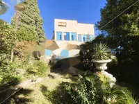 Недвижимость Трехкомнатная квартира в Центре: 25