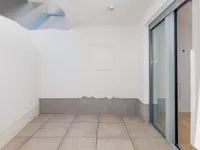 Недвижимость Трёхкомнатная квартира в Подрум: 4