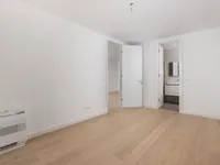 Недвижимость Трёхкомнатная квартира в центре: 12