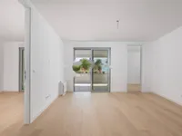 Недвижимость Трёхкомнатная квартира в центре: 17