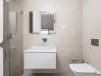 Недвижимость Трехкомнатная квартира центр: 9