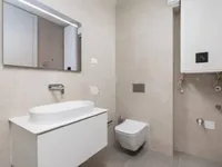 Недвижимость Трехкомнатная квартира центр: 11