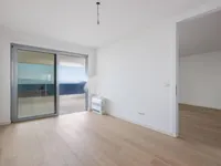 Недвижимость Трехкомнатная квартира центр: 12