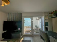 Недвижимость Двухкомнатная квартира в Центре: 4