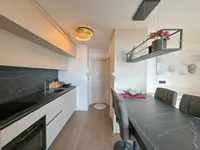 Недвижимость Двухкомнатная квартира в Центре: 6