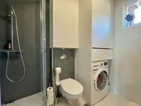 Недвижимость Двухкомнатная квартира в Центре: 11