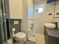 Недвижимость Двухкомнатная квартира в Центре: 12