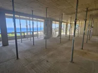 Недвижимость Четырёхкомнатная квартира в центре: 16