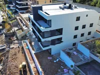 Недвижимость Трёхкомнатная квартира в центре: 8