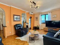 Недвижимость Четырехкомнатная квартира, Опатия: 2