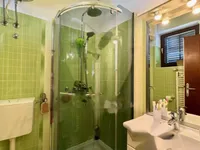 Недвижимость Четырехкомнатная квартира, Опатия: 21