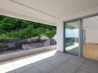 Недвижимость Трёхкомнатная квартира в центре: 10