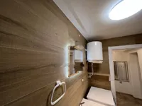 Недвижимость Двухкомнатная квартира, центр: 17