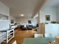 Недвижимость Трехкомнатная квартира Центр: 4