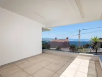 Недвижимость Трёхкомнатная квартира в центре: 1