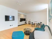 Недвижимость Двухкомнатная квартира, центр: 9