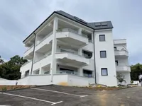 Недвижимость Трёхкомнатная квартира в центре: 18