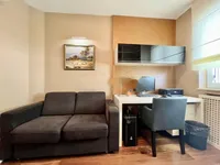 Недвижимость Квартирa 4 комн. в Опации: 15