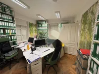 Недвижимость Двухкомнатная квартира в центре: 4