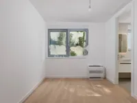 Недвижимость Трехкомнатная квартира Центр: 8