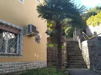 Недвижимость Трехкомнатная квартира в центре Опатии: 8