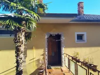 Недвижимость Трехкомнатная квартира в центре Опатии: 11