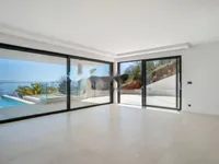 Недвижимость Четырехкомнатная квартира в центре Опатии: 4