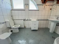 Недвижимость Трёхкомнатная квартира в центре: 20