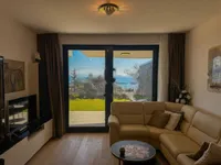 Недвижимость Трёхкомнатная квартира в центре: 1