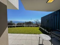 Недвижимость Трёхкомнатная квартира в центре: 13