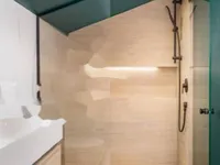 Недвижимость Трехкомнатная квартира, центр: 7