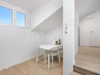 Недвижимость Трехкомнатная квартира, центр: 10